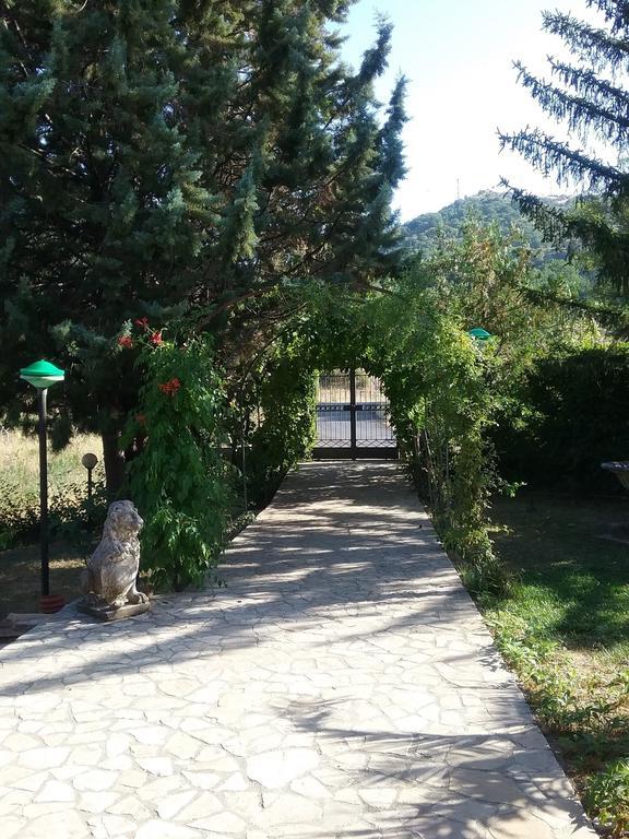 B&B Villa Damiani Brindisi Montagna Extérieur photo
